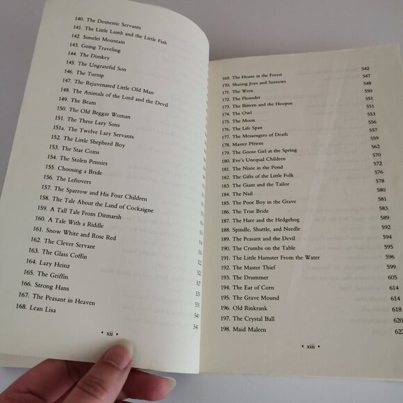 1980s Complete Fairy Tales of the Brothers Grimm Book Paperback Kids Illust - Picture 9 of 15